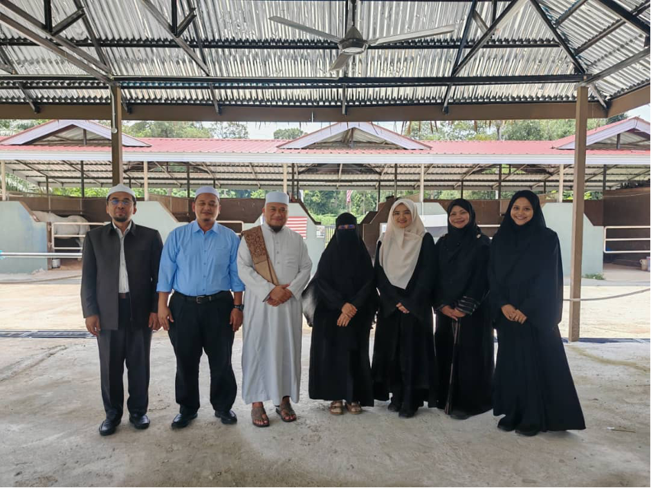 Delegasi UPSI Bergambar Berkumpulan