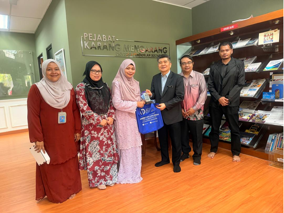 Sesi Penyampaian Cenderamata