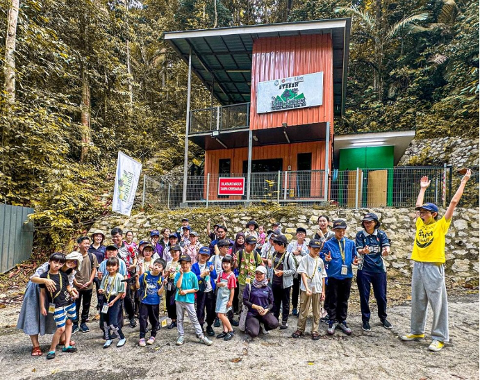 Peserta Program Beyond The Border: Language & Cultural Exploration @Edu-Forest UPSI