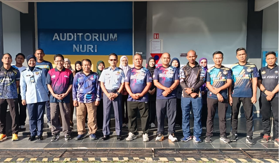 Peserta kursus bersama penceramah pakar dari UPSI