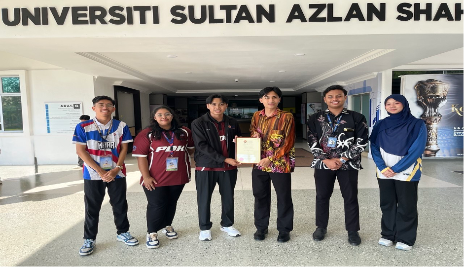 Program diakhiri dengan sesi bergambar sebagi tanda kenangan