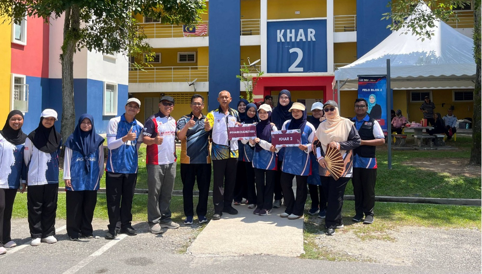TNC HEPA Bersama petugas – petugas dari kalangan Majlis Mahasiswa Siswa KHAR