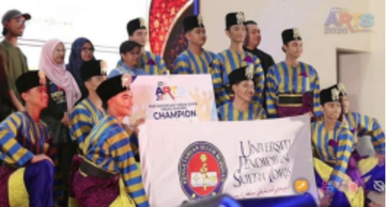 Destar Limar UPSI diangkat sebagai Juara dan Anugerah Pengarah Tari Terbaik
