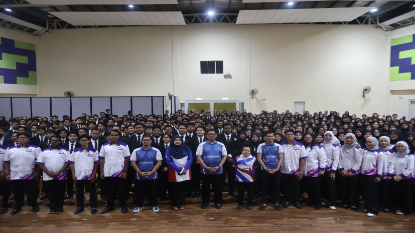 Sesi bergambar bersama Peserta PRIMA KHAR ‘26 : “MENGGERAK ASPIRASI, MEMBINA LEGASI”