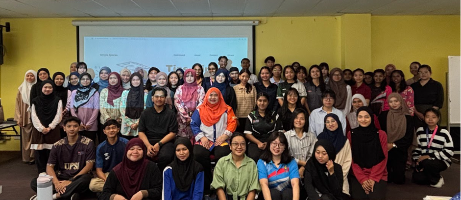 Barisan peserta program Tips Minset 360 For Level Up Pointer Anjuran Pusat Kaunseling