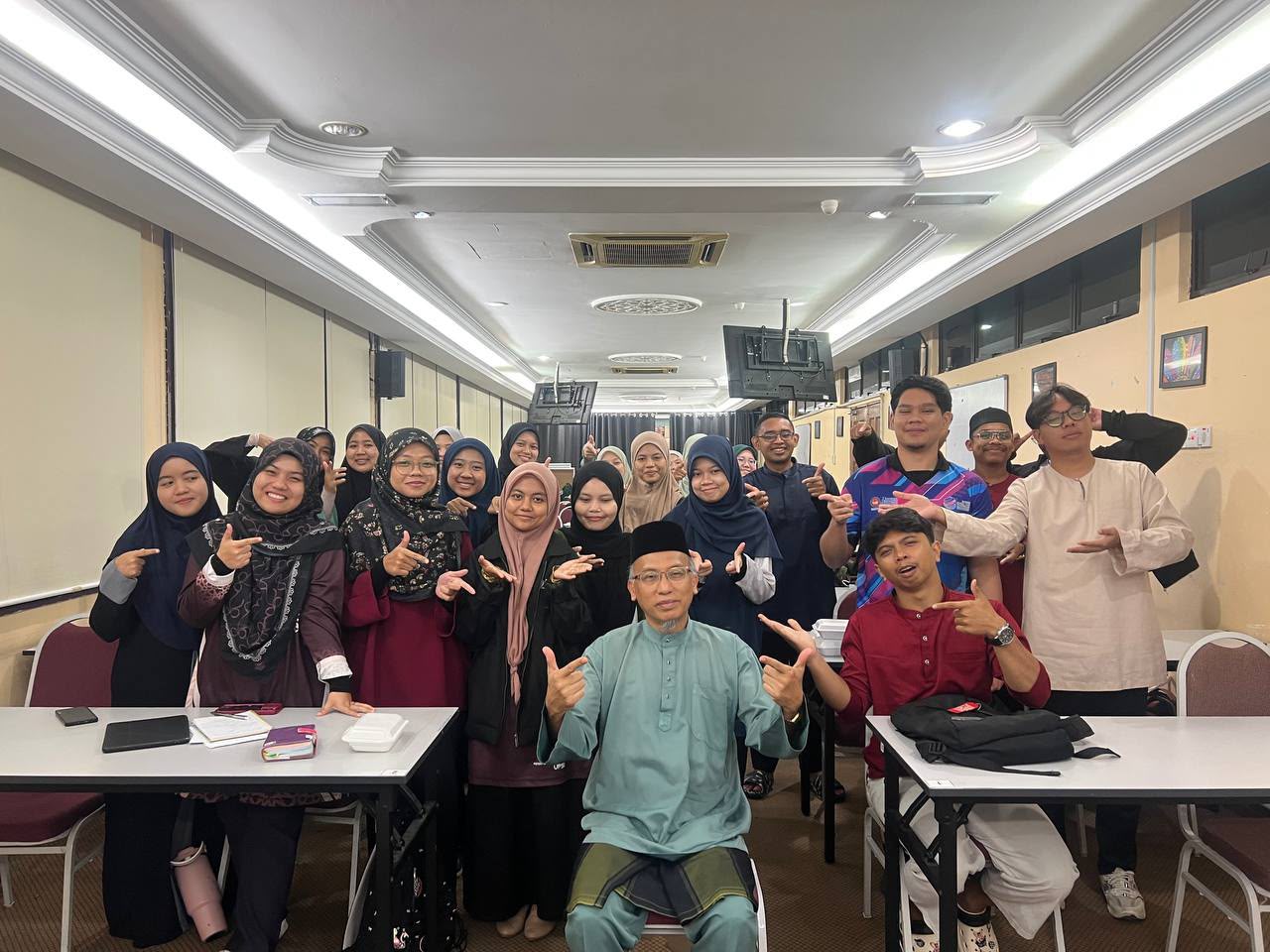 Peserta Program Pensijilan Profesional Ulul Albab (Tahap Lanjutan) Siri Ke-8 anjuran Pusat Ulul Albab, UPSI, yang berlangsung pada 9 hingga 11 Oktober 2026 di Kolej Sultan Abdul Jalil Shah, UPSI.